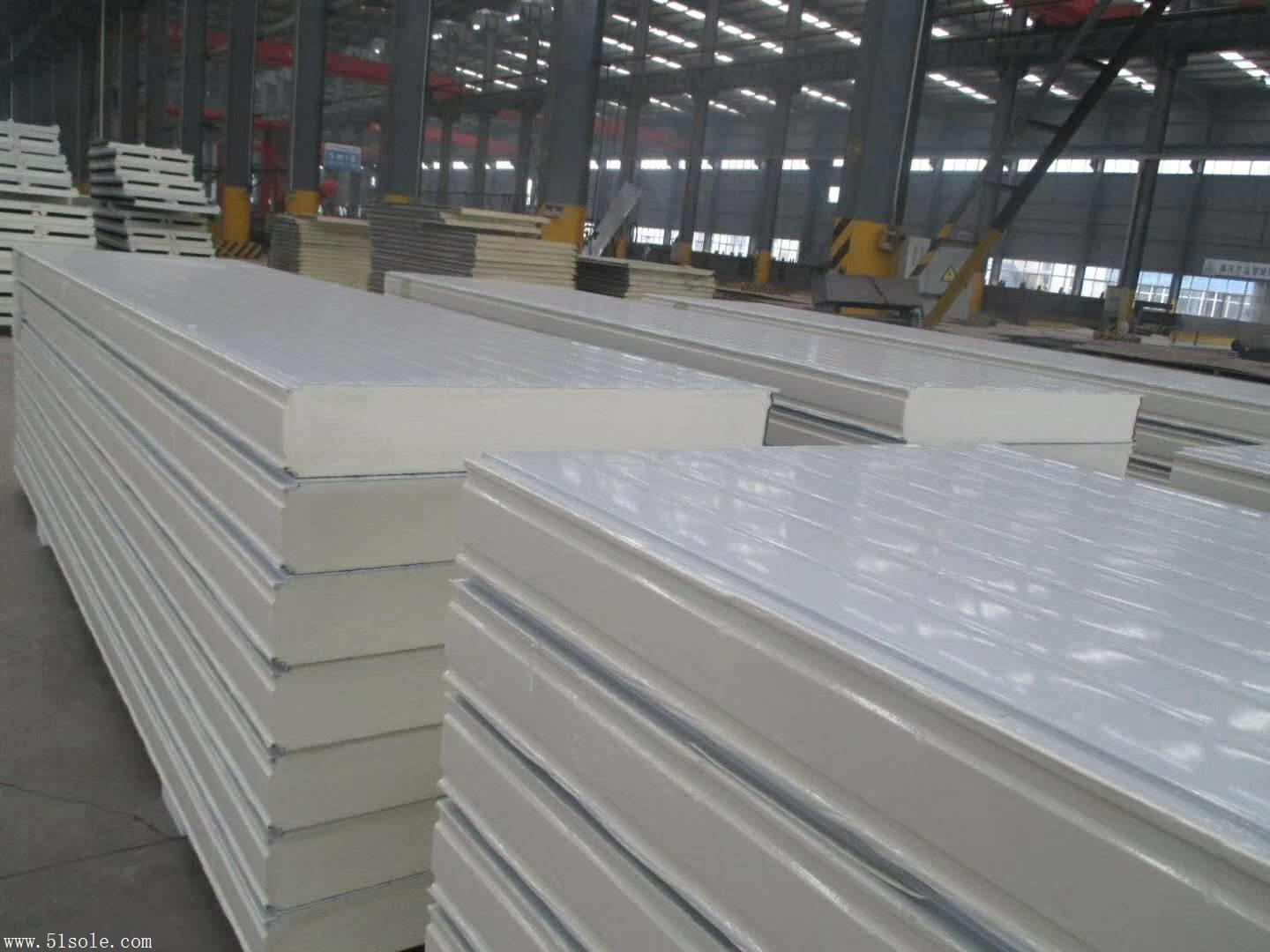 冷庫(kù)安裝的庫(kù)板選擇 聚氨酯庫(kù)板有什么優(yōu)點(diǎn) 冷庫(kù)安裝的庫(kù)板選擇 聚氨酯庫(kù)板有什么優(yōu)點(diǎn)