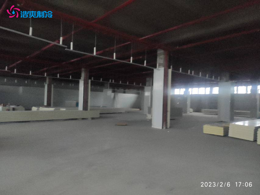 1萬(wàn)平方的物流陰涼冷庫(kù)的建造